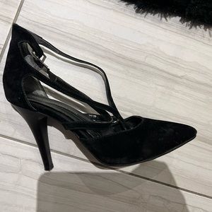 Black heels